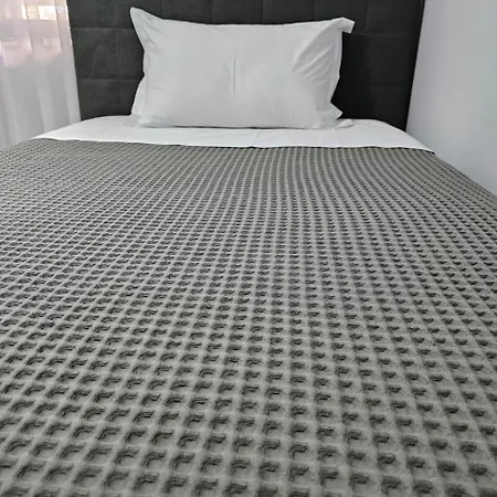Edi's Apartments-cozy In The Center Appartamento Tirana