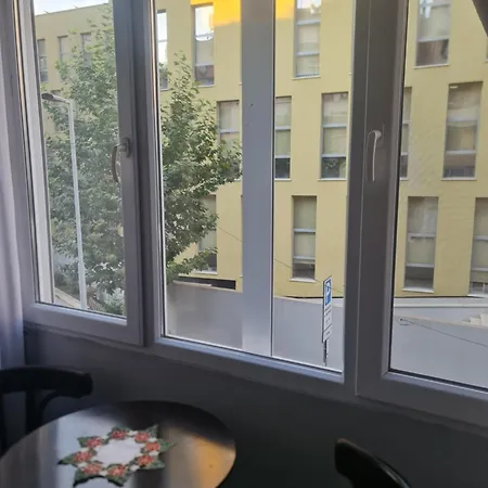 Edi's Apartments-cozy In The Center Appartamento *